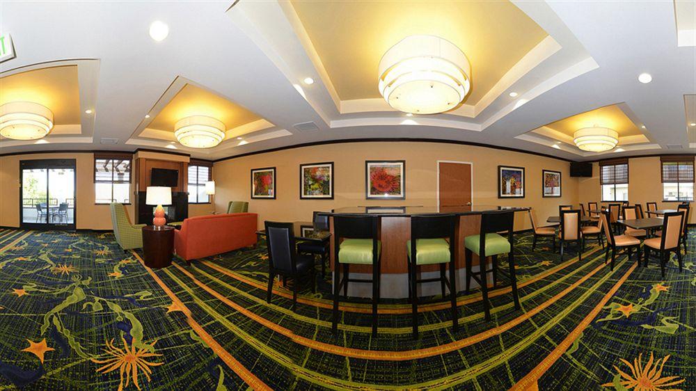 Fairfield Inn&suites Santa Cruz - 3*