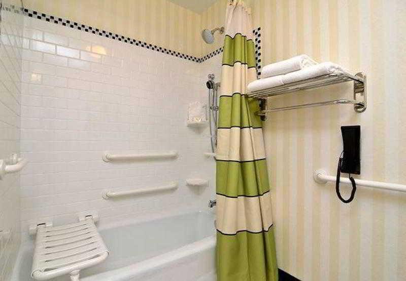 Fairfield Inn&suites Santa Cruz - Hotel